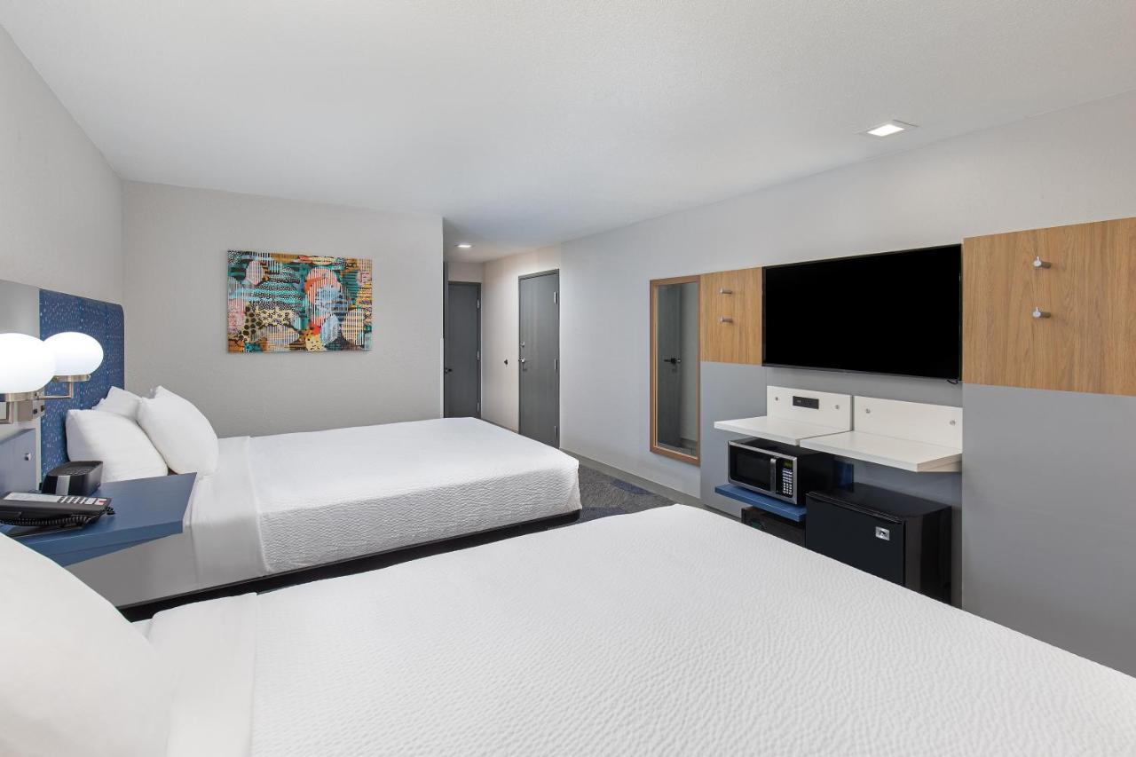 Microtel Inn & Suites By Wyndham Manchester - Newly Renovated Zewnętrze zdjęcie