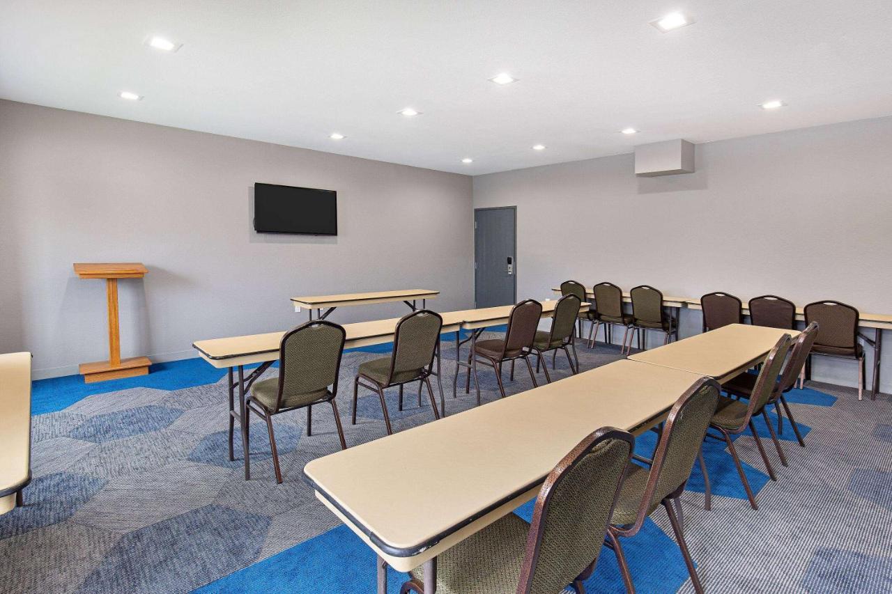 Microtel Inn & Suites By Wyndham Manchester - Newly Renovated Zewnętrze zdjęcie